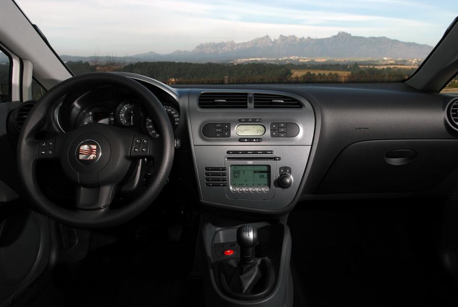  Seat Leon EcoMotive 2008 года  (фото 5 из 35)